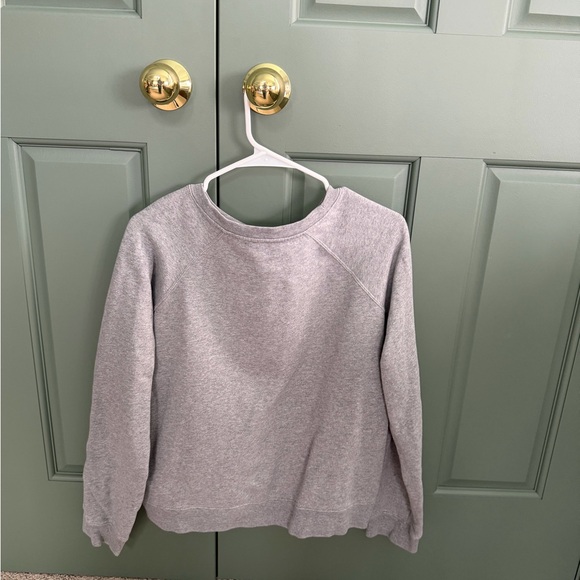 Sezane La Chamade Gray Sweatshirt with Blue Heart - Picture 3 of 4